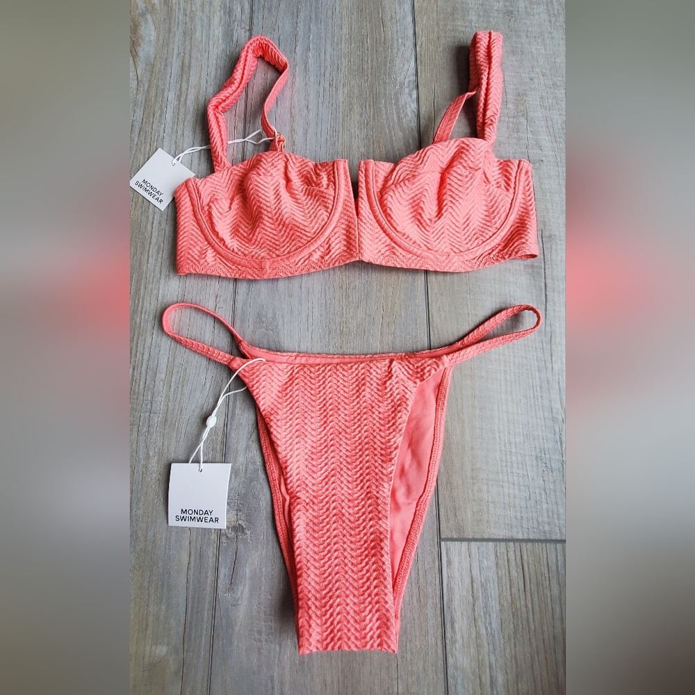 Monday Clovelly Bikini